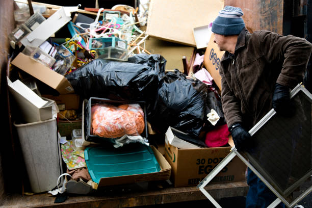 Best Garage Cleanout  in North Branch, MN